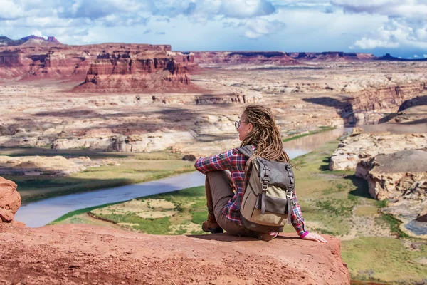 Vrouw Reist Naar Amerika Colorado Rivier Observatie Dek — Stockfoto