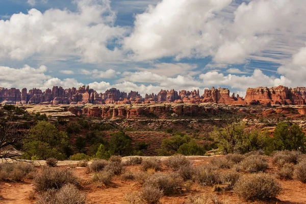 Spektakulära landskap av Canyonlands nationalpark, nålar i — Stockfoto