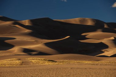 Güzel kumulları çölde