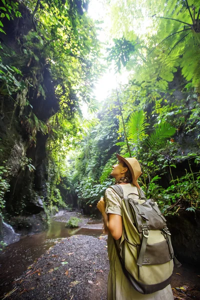 Woman in jungle on Bali, Indonesia  — Stok Foto