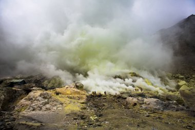 Ijen yanardağının içinde, Java, Endonezya