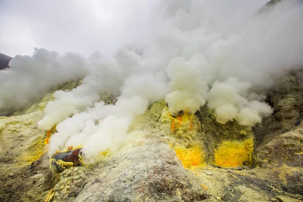 Всередині Вулкана Іджен Ява Індонезія — стокове фото