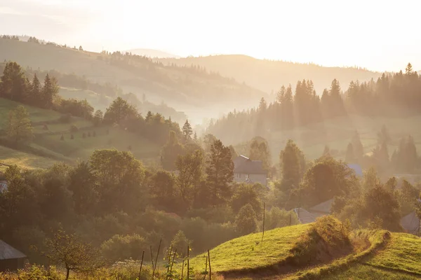 Schöner Sonnenaufgang Den Karpaten Herbst — Stockfoto
