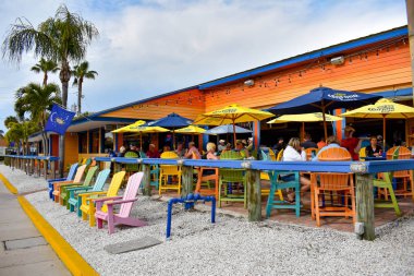 St Pete Beach, Florida. 25 Ocak 2019. The Don Cesar Hotel Panorama görüş ana girişi. Efsanevi pembe Palace of St. Pete Beach (3)