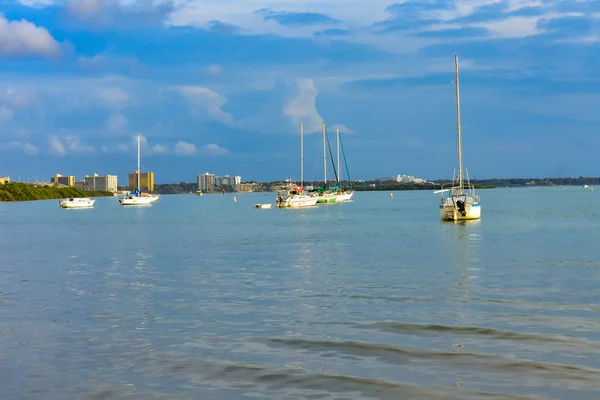 Clearwater Beach Floride Janvier 2019 Voiliers Sur Fond Coucher Soleil — Photo