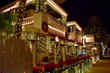 St Augustine, Florida. 26 Ocak 2019. Işıklı restoranda Old Town Florida's Historic kıyılarında Noel sezonu için.