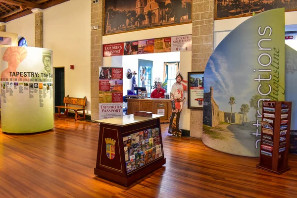 Augustine Florida Gennaio 2019 Divertente Donna Guida Turistica Visitor Information — Foto Stock