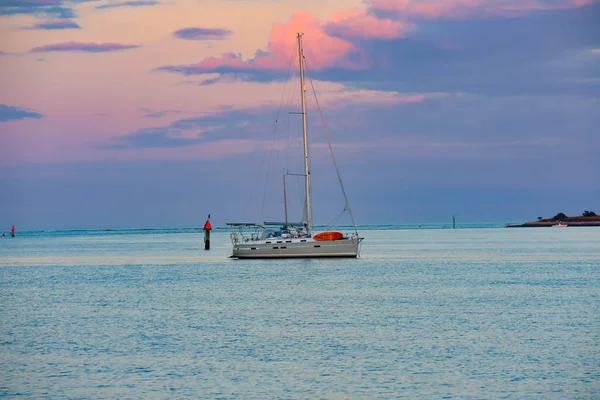 Augustine Florida Januar 2019 Segelboot Vor Wunderschönem Sonnenuntergang Der Historischen — Stockfoto