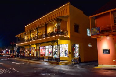 St Augustine, Florida. 26 Ocak 2019. Plaza de la Constitucion Old Town Florida's Historic kıyılarında, önünde güzel tarihi ev