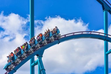 Orlando, Florida. 26 Aralık 2018. At Seaworld International Drive alan (9 insanlar zevk inanılmaz rollercoaster binmek)