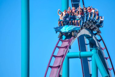 Orlando, Florida. 26 Aralık 2018. Bu roller coaster yüksek hızlarda, derin dalışlar ve heyecan her fırsatta International Drive alanında (11 Seaworld çevresinde bilinir)