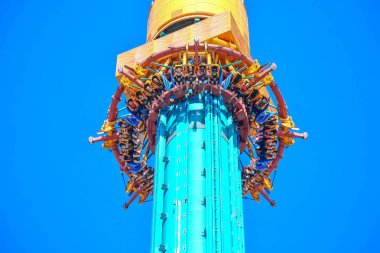Tampa, Florida. 26 Aralık 2018 görünümü Falcon'un Fury konumlar Bush bahçeleri lunapark Top