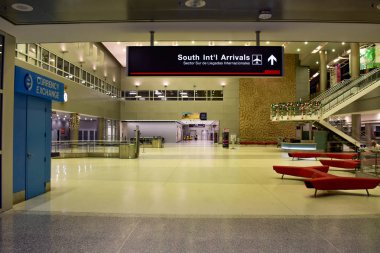 Miami, Florida. 05 Ocak 2019. Miami Uluslararası Havaalanı'nda Güney uluslararası gelen yolcu işareti