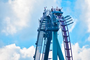 Orlando, Florida. 17 Şubat 2019. İnsanlar International Drive alanı (2 saatte 73 mil kadar hızları ile heyecan verici bir yolculuk deneyimi)