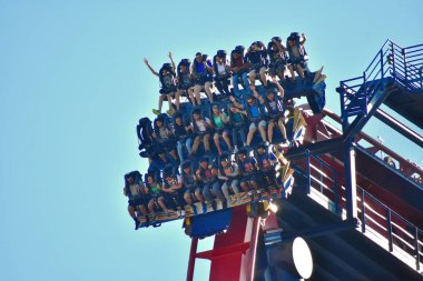  Tampa, Florida. 25 Ekim 2018. Sheikra Bush bahçeleri Tampa Bay şimdiye kadar yapılmış en yaratıcı ve deli gibi tasarlanmış roller coaster biridir.