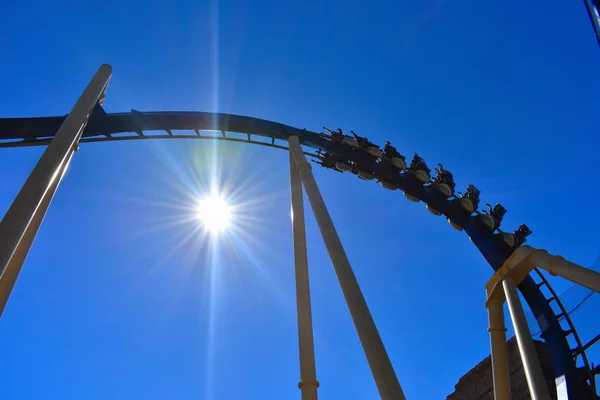 Tampa Florida Października 2018 Krzywe Stali Szyny Montu Roller Coaster — Zdjęcie stockowe