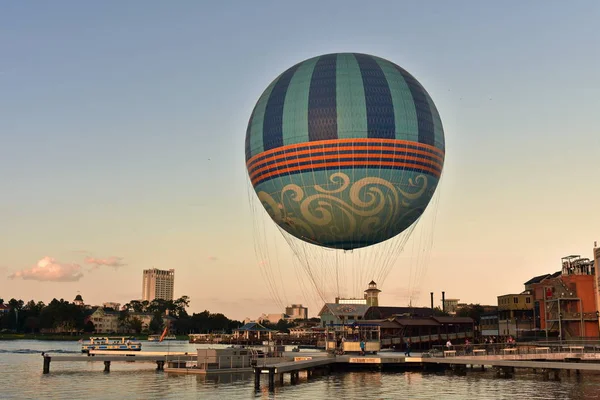 Orlando Florida September 2018 Air Balloon Beatiful Sunset Background Lake — Stock Photo, Image