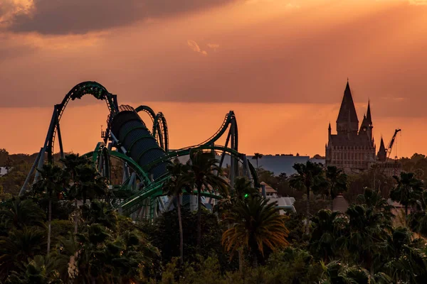 Orlando Florida April 2019 Top View Hogwarts Castle Incredible Hulk — Stock Photo, Image