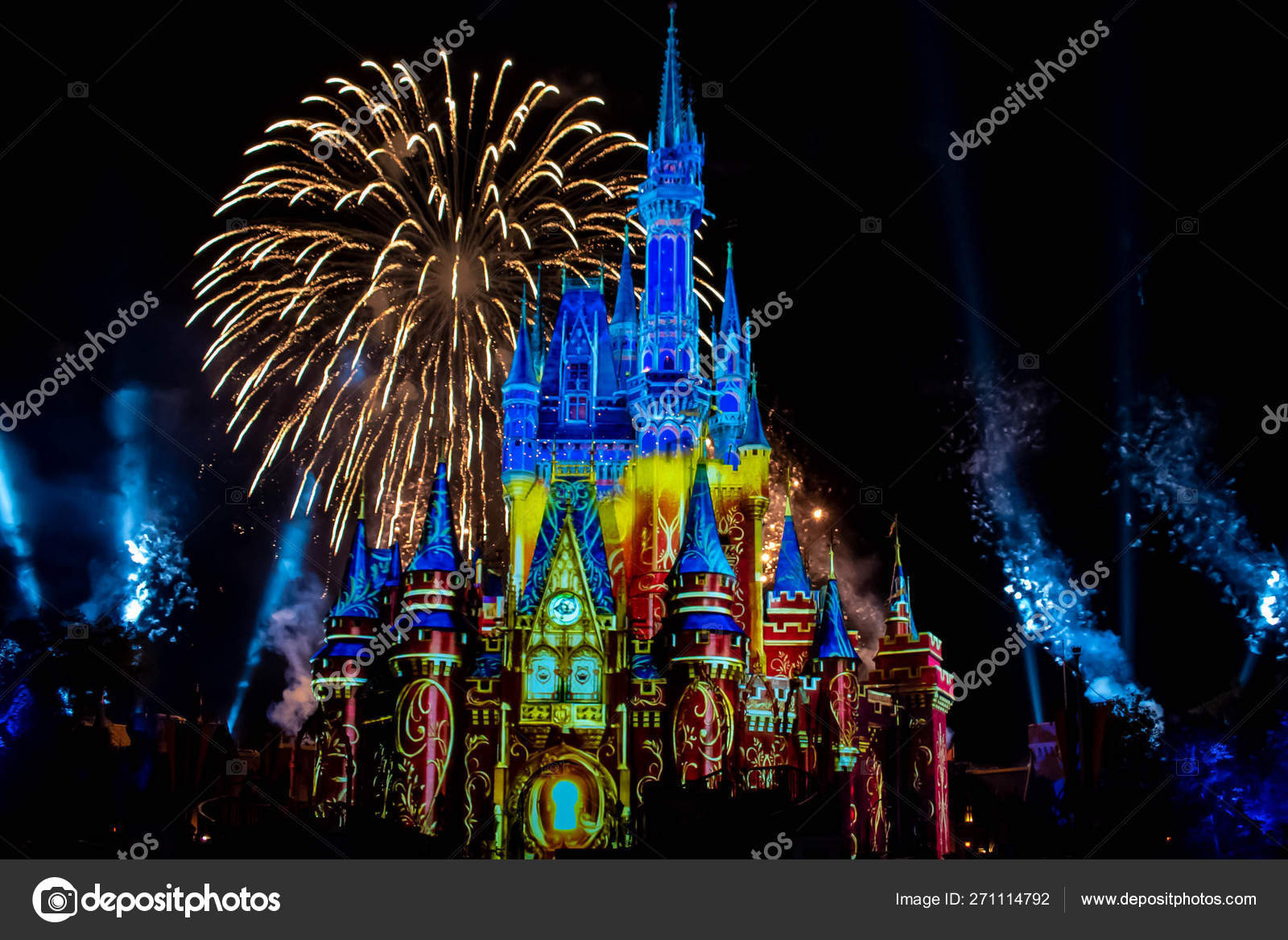 Orlando Florida May 19 Happily Ever Spectacular Fireworks Show Cinderella Stock Editorial Photo C Viaval