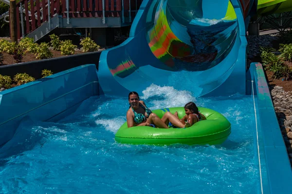 Orlando Florida May 2019 People Having Fun Karekare Curl Aquatica — Stock Photo, Image