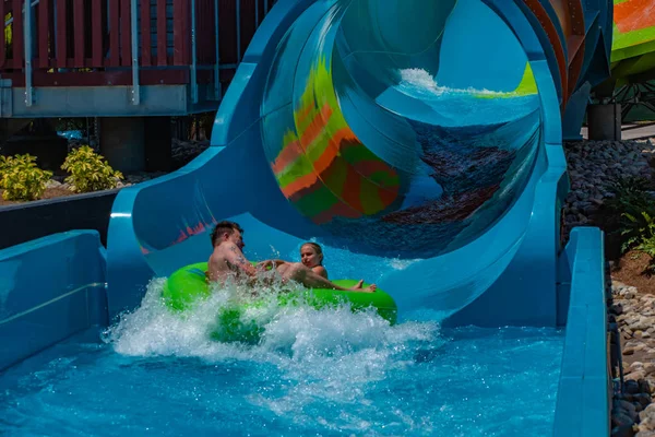 Orlando Florida May 2019 People Enjoying Karekare Curl Aquatica — Stock Photo, Image