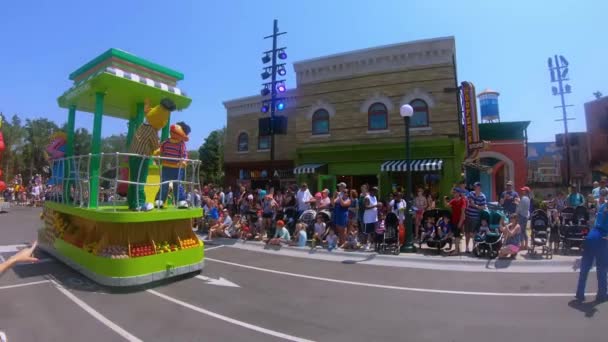 Orlando Florida Maggio 2019 Sesame Street Party Parade Seaworld Nell — Video Stock