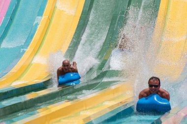 Orlando, Florida. 01 Temmuz 2019. İnsanlar Aquatica 3 inanılmaz Tamauta Racer cazibe zevk