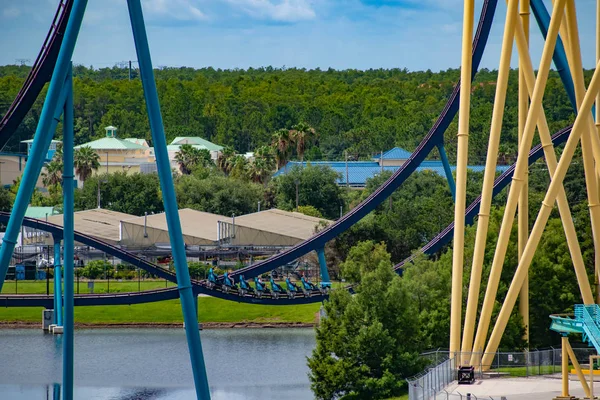 Orlando Florydzie Czerwca 2019 Wspaniały Widok Ludzi Zabawy Roller Coaster — Zdjęcie stockowe
