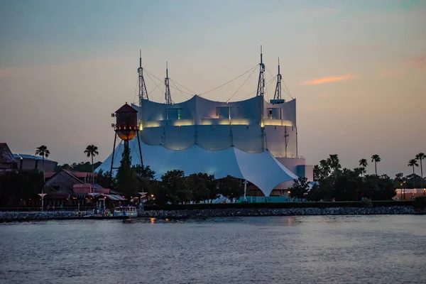 Orlando Florida Juni 2019 Cirque Soleil Auf Sonnenuntergang Hintergrund Disney — Stockfoto