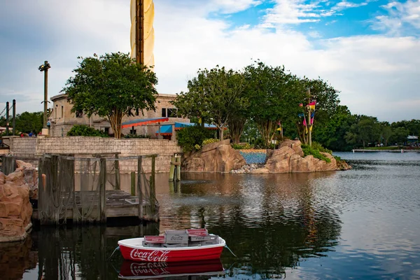 Орландо Флорида Июня 2019 Года Вид Лодку Coca Cola Здание — стоковое фото