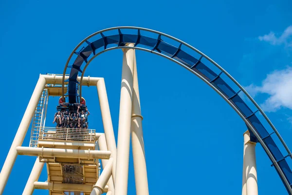 Tampa Körfezi, Florida. 12 Temmuz 2019. İnsanlar Busch Gardens (25) de eğlenceli müthiş Montu rollercoaster sahip)