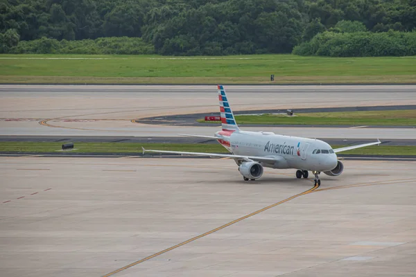 Tampa Bay Florida Juli 2019 Flugzeuge Der American Airlines Auf — Stockfoto