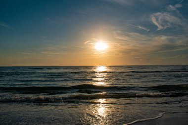 Daytona Plajı, Florida. 06 Temmuz 2019 Main Street Pier bölgesinde sahilde güzel gündoğumu. 2