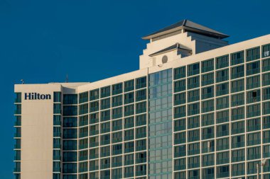 Daytona Plajı, Florida. Temmuz 06, 2019 Hilton Daytona Beach okyanus önü üst görünümü..