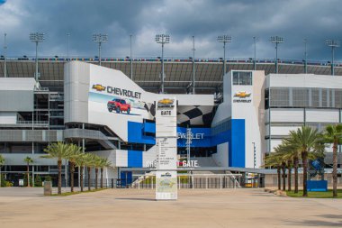 Daytona, Florida 'da. 18 Temmuz 2019. Daytona International Speedway 15 Chevrolet Gate panoramik görünümü.