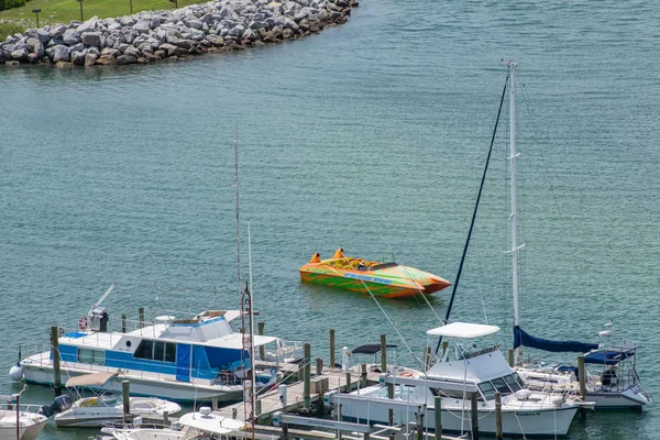 Ponce Leon Inlet Florida Julho 2019 Vista Parcial Barco Colorido — Fotografia de Stock