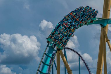 Orlando, Florida. 31 Temmuz 2019. İnsanlar Seaworld (5 eğlenceli inanılmaz Kraken sahip)