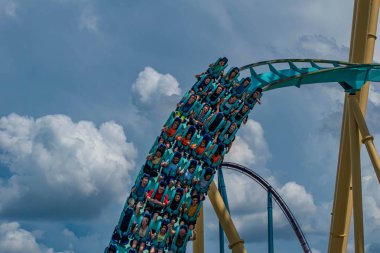  Orlando, Florida. 31 Temmuz 2019. İnsanlar Seaworld (6 eğlenceli inanılmaz Kraken sahip)