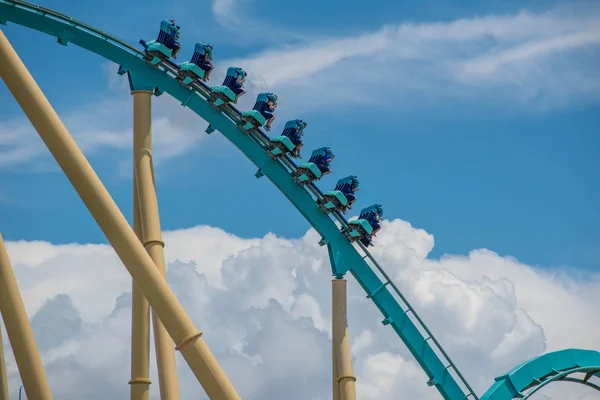 Orlando Florida July 2019 People Enjoying Amazing Kraken Rollercoaster Summer — Stock Photo, Image