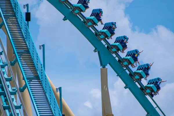 Orlando Florida July 2019 People Enjoying Riding Kraken Rollercoaster Summer — Stock Photo, Image