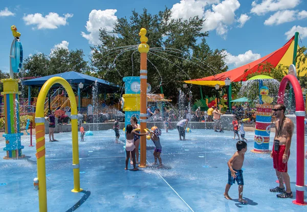 Orlando Florida Julho 2019 Crianças Brincando Área Atrações Aquáticas Seaworld — Fotografia de Stock