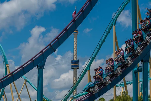 Orlando Florida Temmuz 2019 Seaworld Yaz Tatili Sırasında Mako Rollercoaster — Stok fotoğraf