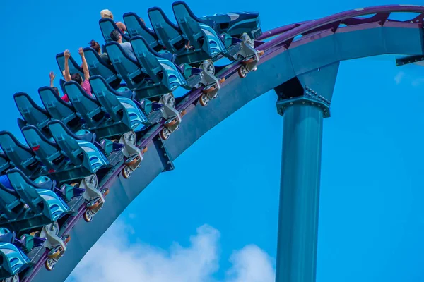 Orlando Florida Července 2019 Lidé Kteří Baví Jezdit Mako Jízda — Stock fotografie