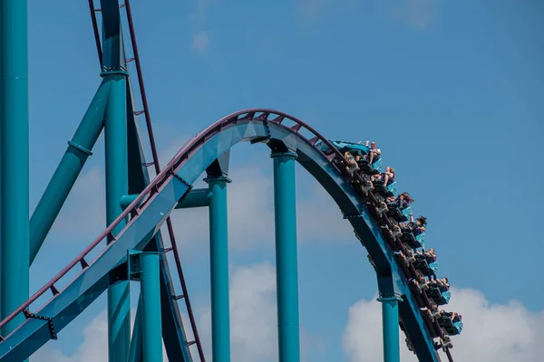 Orlando Florida Juli 2019 Mako Achterbahnfahren Sommerurlaub Bei Seaworld — Stockfoto