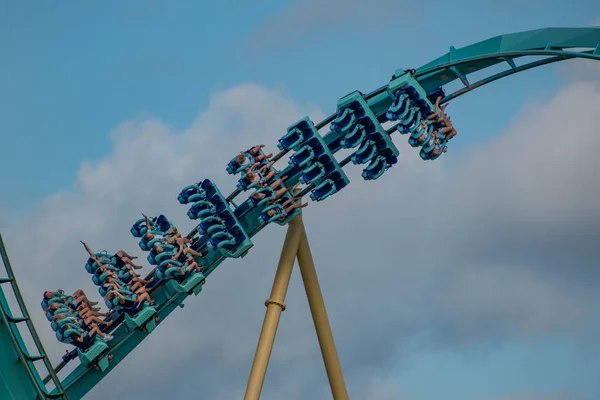 Orlando Florida Července 2019 Lidé Kteří Během Dovolené Létě Užijí — Stock fotografie