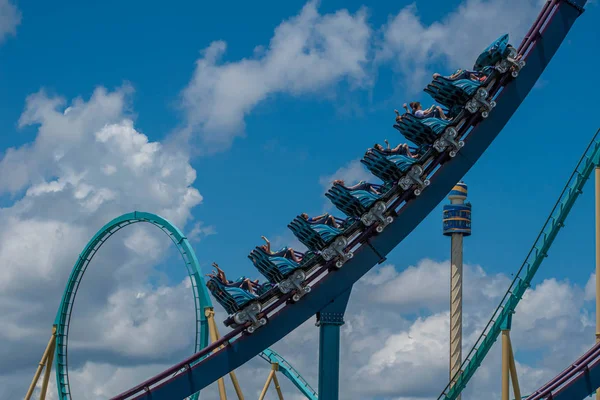 Orlando Florida July 2019 People Enjoying Riding Mako Rollercoaster Summer — Stock Photo, Image