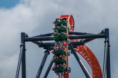 Tampa Körfezi, Florida. 08 Ağustos 2019. İnsanlar yaz tatili 23 sırasında inanılmaz Dicle rollercoaster zevk