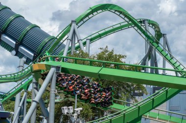 Orlando, Florida. 07 Ağustos 2019. İnsanlar inanılmaz inanılmaz eğlenceli olan , Adventure 20 Adası'nda tatil yaz aylarında