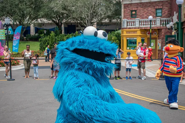 Orlando Florida Augustus 2019 Cookie Monster Dansen Sesam Straat Party — Stockfoto