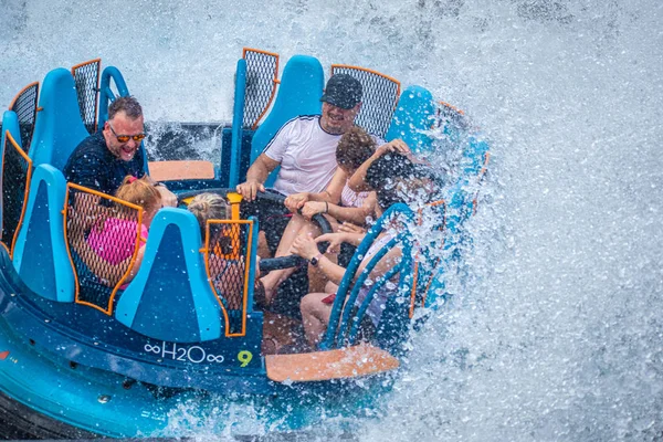 Orlando Florydzie Sierpnia 2019 Ludzie Bawią Się Wielkim Splash Infinity — Zdjęcie stockowe